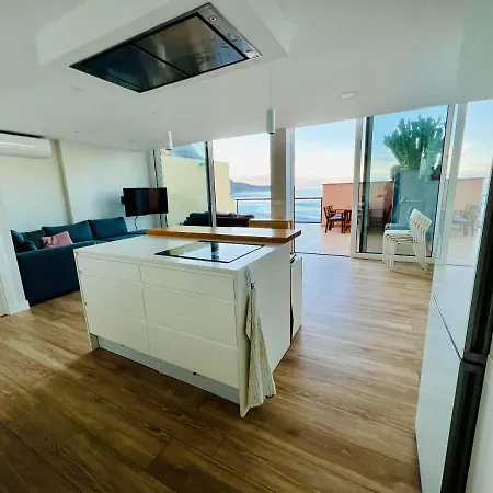 Overtheocean Big Terrace And Xl Bed *